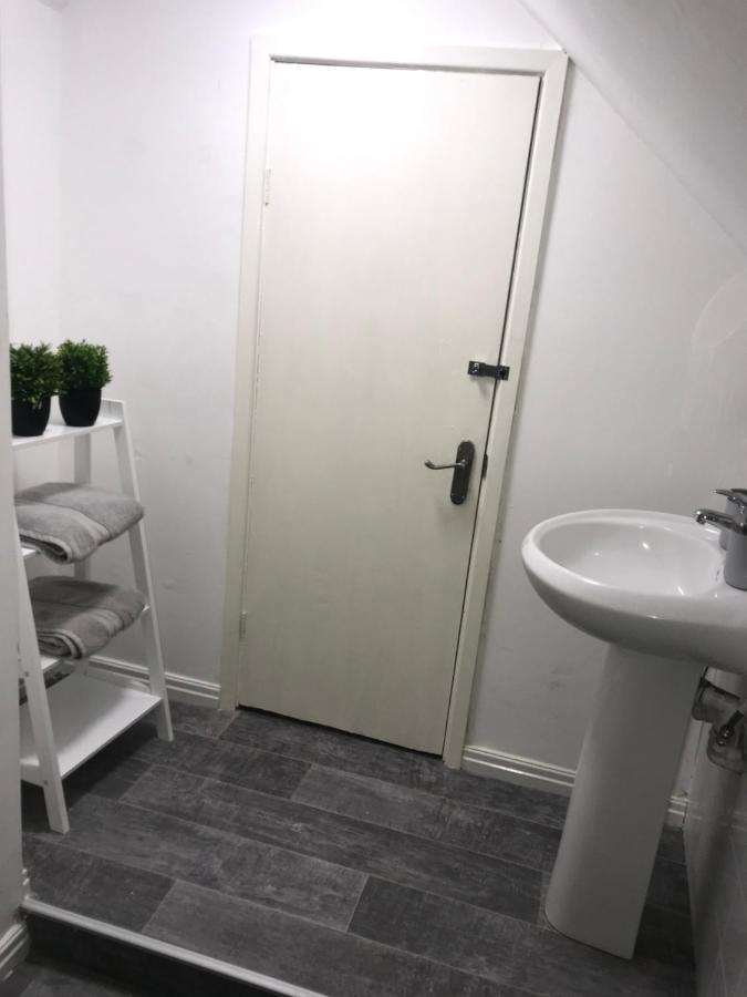 The Bungalow Leeds  Bagian luar foto